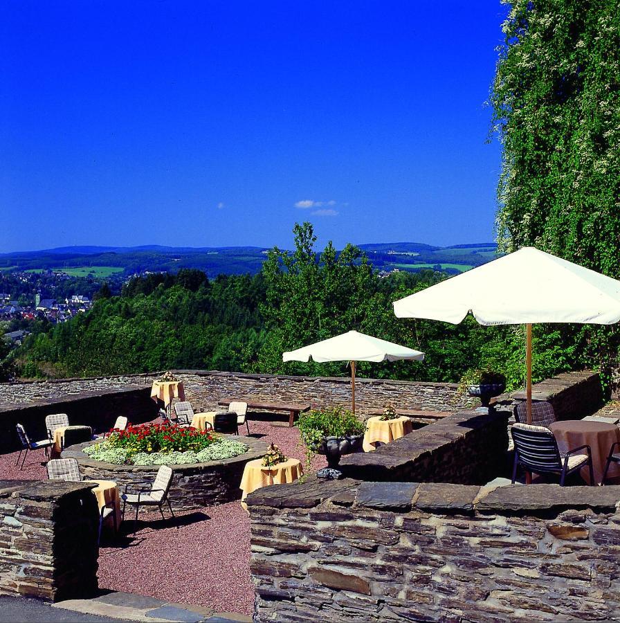 אטנדורן Hotel Und Restaurant Burg Schnellenberg מראה חיצוני תמונה